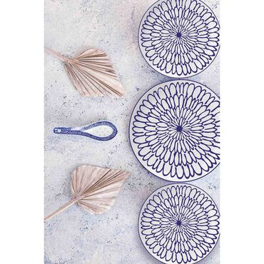 Zestaw obiadowy z porcelany na 6 osób MG Home Fiori, 18 elementów, biało-niebieski