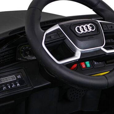 Auto Audi E-Tron Sportback, na akumulator, 4 x 25 W, czarne