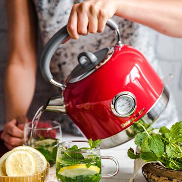 Czajnik elektryczny stalowy Vintage Cuisine, 1,7 l, 2200 W, z termometrem, czerwony