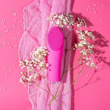 Szczoteczka soniczna do twarzy OROMED ORO-Face Brush Rose, bezprzewodowa