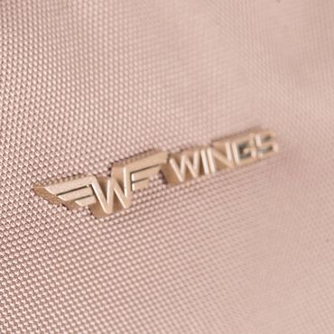 Plecak podróżny Wings Skylark, 30,5 l, różowy
