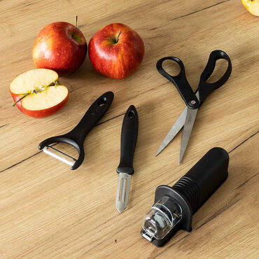 FISKARS_Ostrzałka do noży Roll-Sharp Essential, ceramiczny mechanizm_3