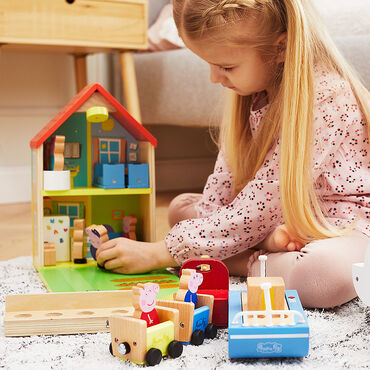 PEPPA_Zestaw drewniany domek z figurką Peppa, mały_6