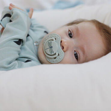 LOVI_Komplet 2 smoczków dynamicznych Botanic Boy, 3-6m_6