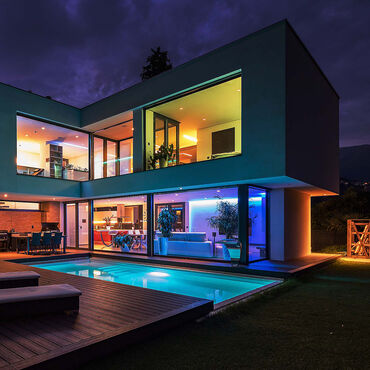 Inteligentna taśma LED RGB Smart Tuya IP65 Eko-Light, 5 m, Wi-Fi
