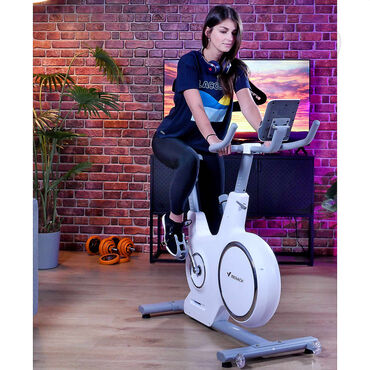 Rower spinningowy, biały, 8 poziomów oporu, Bluetooth
