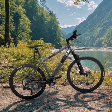 Rower elektryczny górski Purebike Classic MTB1O, 27,5”, szary