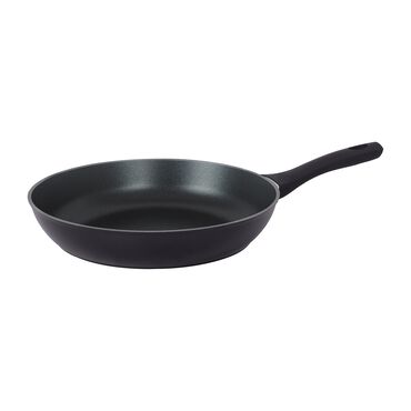 MG HOME_Patelnia 24 cm MG Home Bassico, non-stick, z filcowym protektorem_1