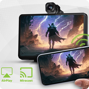 Stacja multimedialna Tracer z obrazem przesyłanym ze smartfona na ekran za pomocą AirPlay i Miracast.